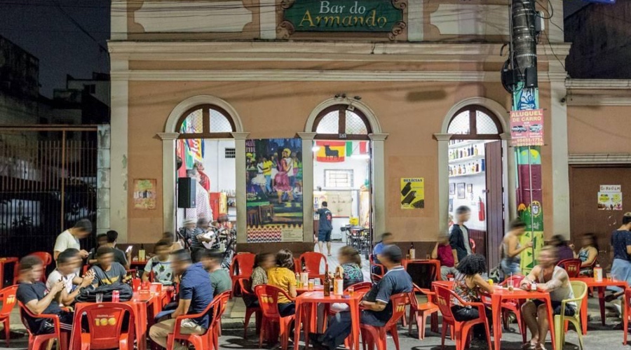 Justiça suspende despejo e garante permanência do Bar do Armando no Centro de Manaus